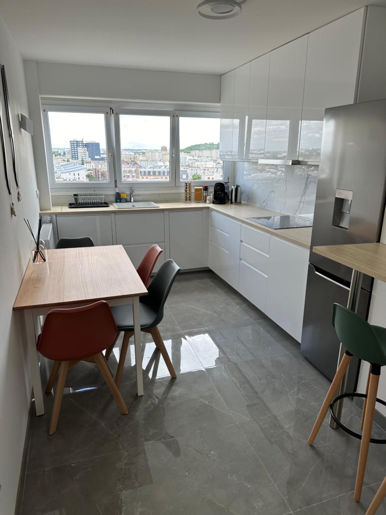 Paris Pantin Magnifique Appartement 4 Pieces De 108M2 Avec 2 Parking Interieur - Tres Cosy Pour 1 A 12 Personnes - Entierement Refait A Neuf Entire Apartment Luxurious And Warm - Pantin Paris 19 Eme Free Wifi Gratuit Esterno foto