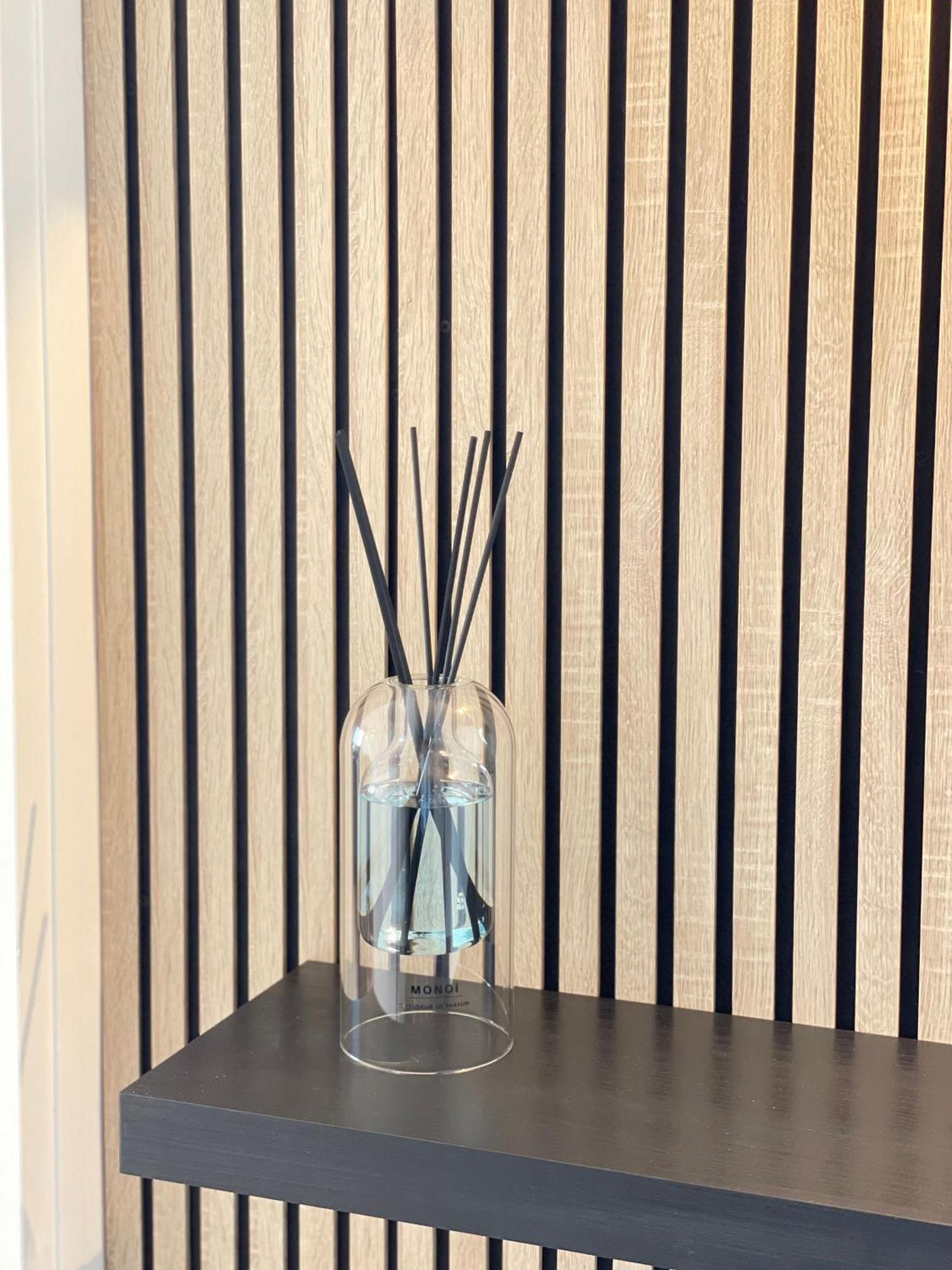 Paris Pantin Magnifique Appartement 4 Pieces De 108M2 Avec 2 Parking Interieur - Tres Cosy Pour 1 A 12 Personnes - Entierement Refait A Neuf Entire Apartment Luxurious And Warm - Pantin Paris 19 Eme Free Wifi Gratuit Esterno foto