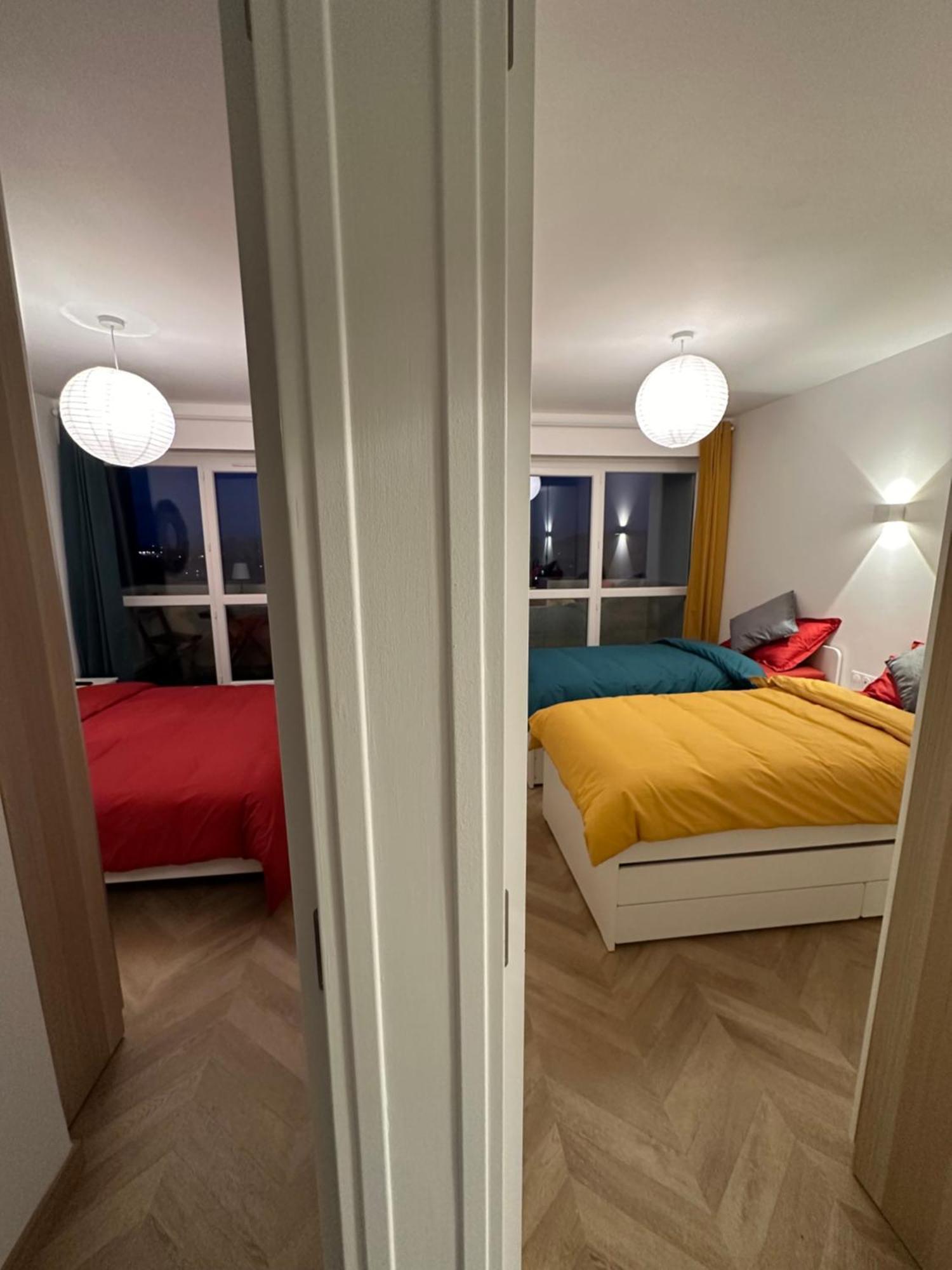 Paris Pantin Magnifique Appartement 4 Pieces De 108M2 Avec 2 Parking Interieur - Tres Cosy Pour 1 A 12 Personnes - Entierement Refait A Neuf Entire Apartment Luxurious And Warm - Pantin Paris 19 Eme Free Wifi Gratuit Esterno foto